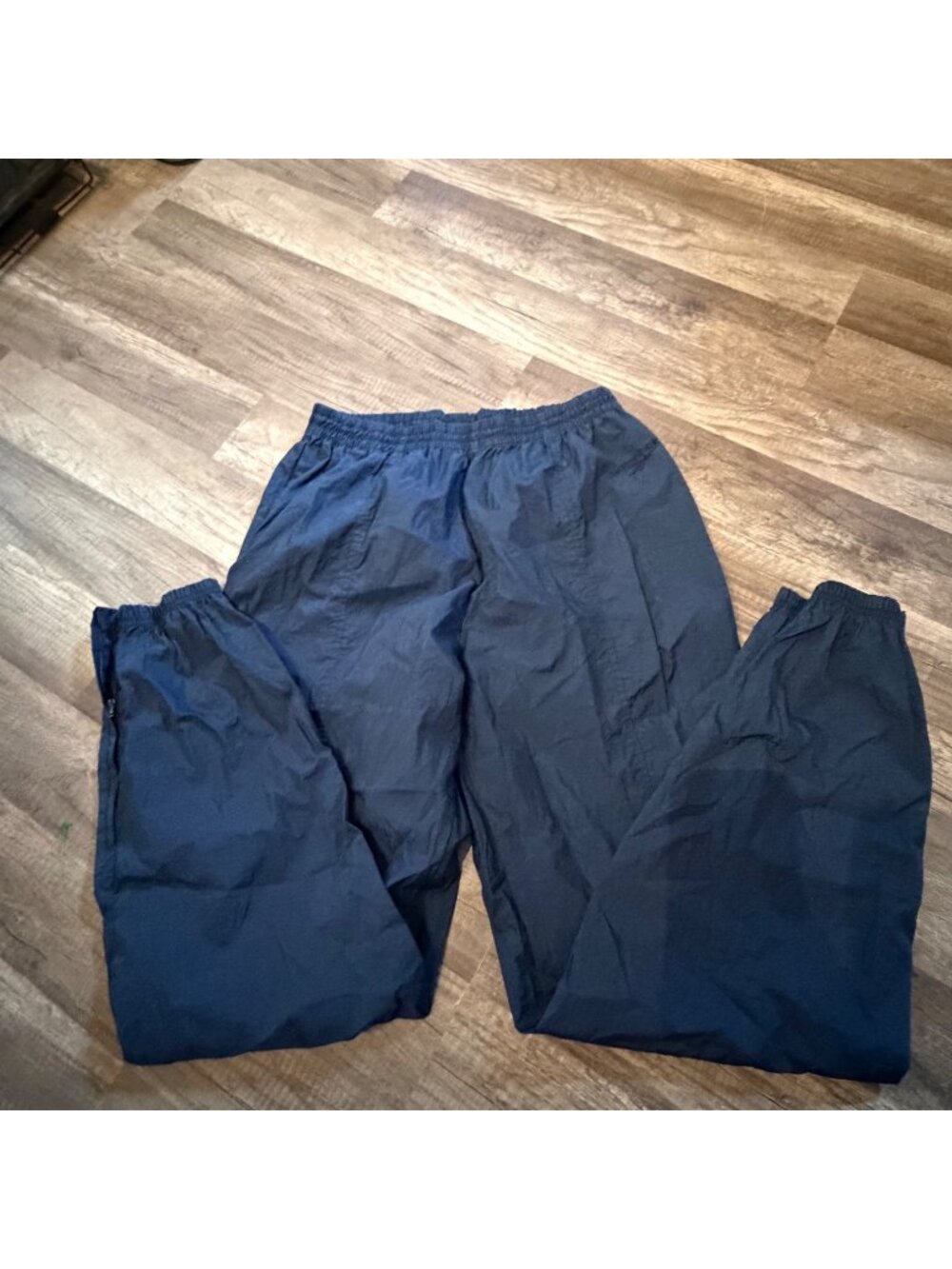Vintage Reebok Navy Blue Mens XL Lightweight Nylon Track Pants